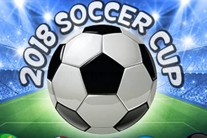 Focipálya közepén egy nagy labda, háttérben reflektorfényes stadionnal és 2018 Soccer Cup felirattal