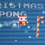 Pixelesített karácsonyi jelenet kék háttéren, ahol két piros-fehér cukorpálca között egy mikulás sapkás figura és egy fehér labda látható, a CHRISTMAS PONG felirattal a tetején