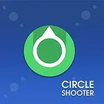 Zöld kör fehér ívvel kék háttér előtt, CIRCLE SHOOTER felirattal