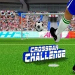 Focista kék mezben rúgja a labdát a kapu felé, miközben a Crossbar Challenge felirat látható a fűvön