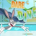Egy rajzfilmfigura tárt karokkal kilóg egy medencéből, háttérben zöld táj, fölötte „Dare Diver” felirat