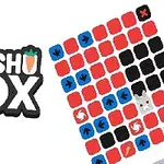 A Dassho Box logó és egy színes négyzetrács piros, fekete és kék ikonokkal, valamint egy nyusziszerű figura