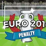 Ezüst trófea babérkoszorúval, EURO 2016 Penalty felirattal egy focipálya kapuja előtt