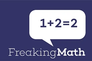 Sötét háttér előtt egy fehér beszédbuborék látható, amelyben az 1+2=2 matematikai egyenlet szerepel, alul pedig a Freaking Math felirat