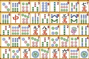 Különböző szimbólumokkal és írásjelekkel ellátott mahjong csempék elrendezése