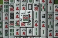 Mahjongg 3D különböző nézetekkel és sok 3D elrendezéssel.