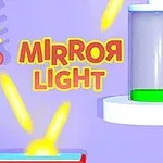 Mirror Light Egy lila háttér előtt színes, stilizált, tükröződő fény grafika látható, középen Mirror Light felirattal