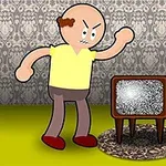 Kopasz ember sárga pólóban dühösen néz egy régi televízióra, amely statikus zajt mutat egy mintás tapétás szobában