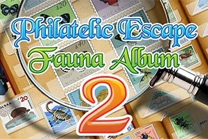 Bélyegekkel teli album részlete nagyítóval és tollal, rajta a Philatelic Escape Fauna Album 2 felirat