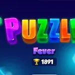 Színes, 3D hatású PUZZLE Fever felirat sötét háttéren, trófea ikonnal és pontszámmal