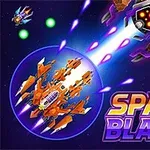 Narancssárga űrhajó és kék fénygömb lövöldöz egy robotszerű fejre az űrben, körülötte aszteroidák lebegnek, mellette a Space Blaze II felirat