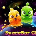 Három színes, mosolygós, zselészerű lény látható szórakoztató arckifejezéssel egy űr háttér előtt, közülük az egyik táblát tart Play With Us!