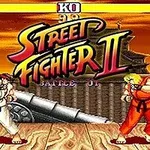Street Fighter II Két harcos egymással szemben áll egy fa padlón, háttérben ágyúval és narancssárga égbolttal, középen a Street Fighter II logóval