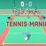 Színes, stilizált teniszpálya felülnézetből, középen TENNIS MANIA felirattal, nézőkkel a háttérben