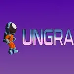 Egy űrruhás figura és az UNGRAVITY felirat lila háttéren
